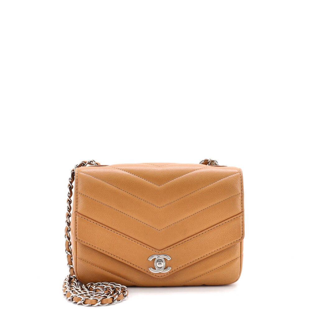 Chanel Data Center Envelope Flap Bag #262209C38B